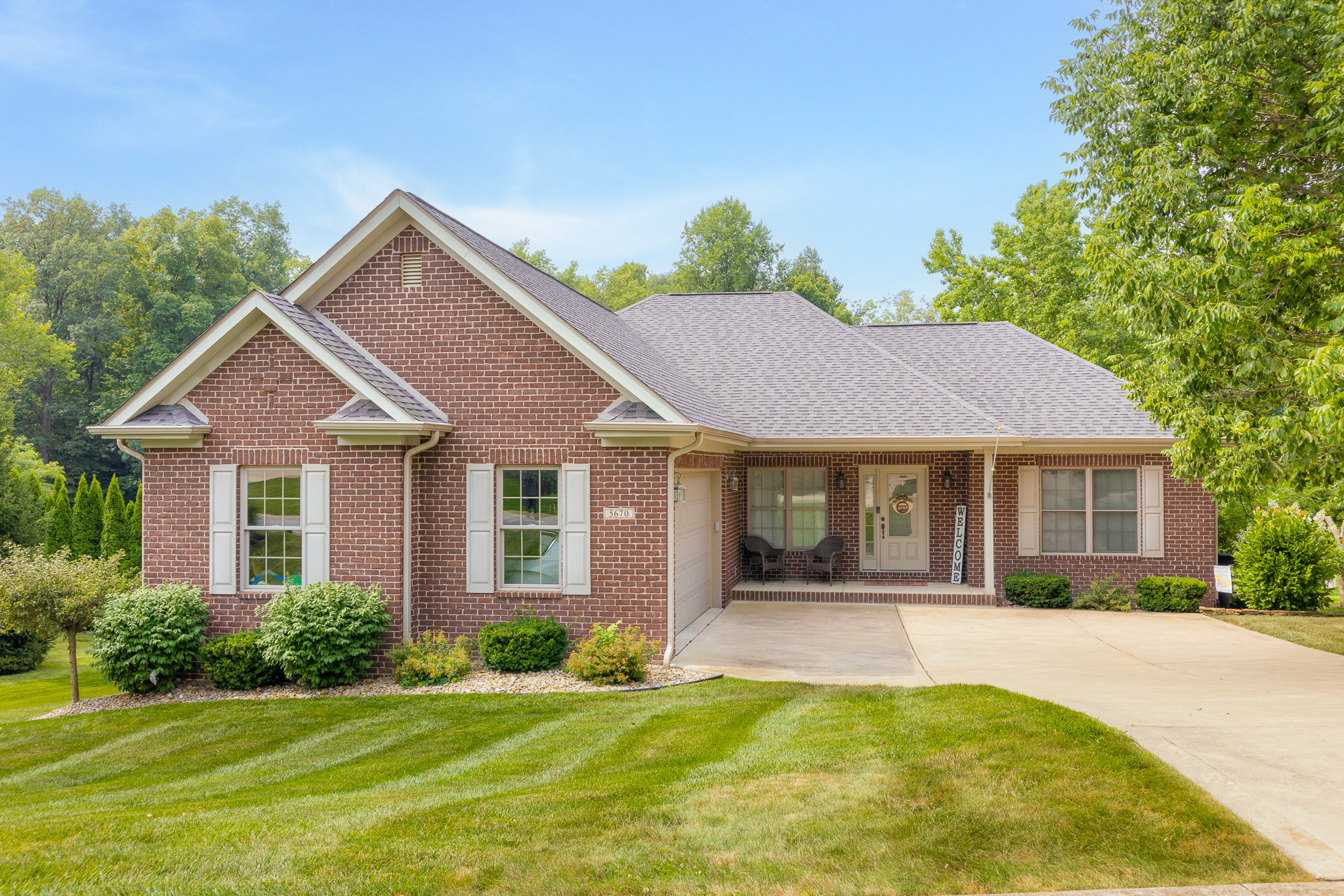 5670 Treeline Drive Columbus IN 47201