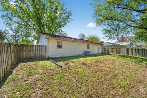 425 Skaggs Court Seymour IN 47274