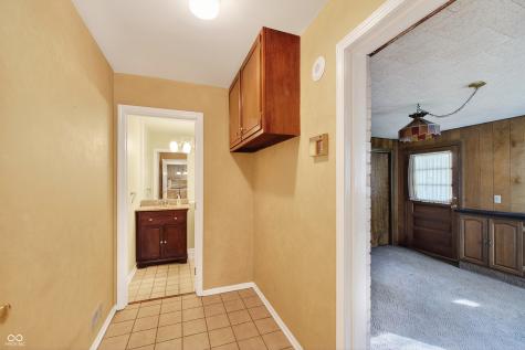 8169 Brent Avenue Indianapolis IN 46240