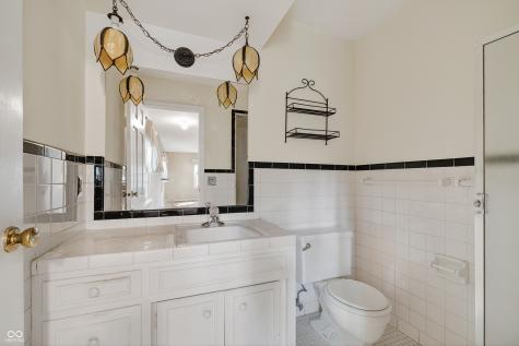 8169 Brent Avenue Indianapolis IN 46240