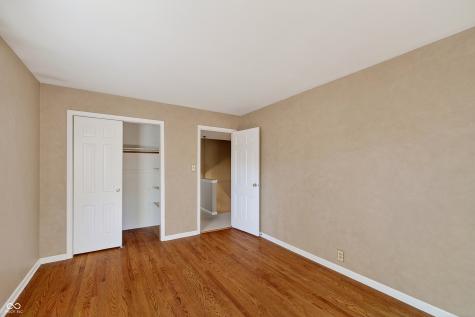 8169 Brent Avenue Indianapolis IN 46240