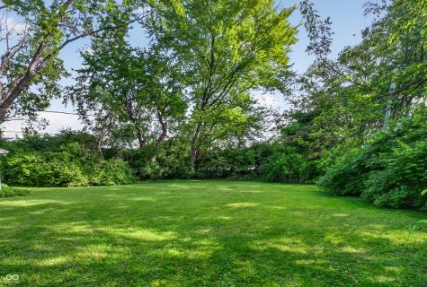 8169 Brent Avenue Indianapolis IN 46240