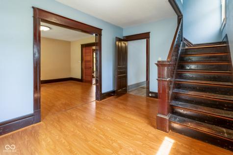 624 N Pine Street Seymour IN 47274