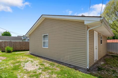 624 N Pine Street Seymour IN 47274