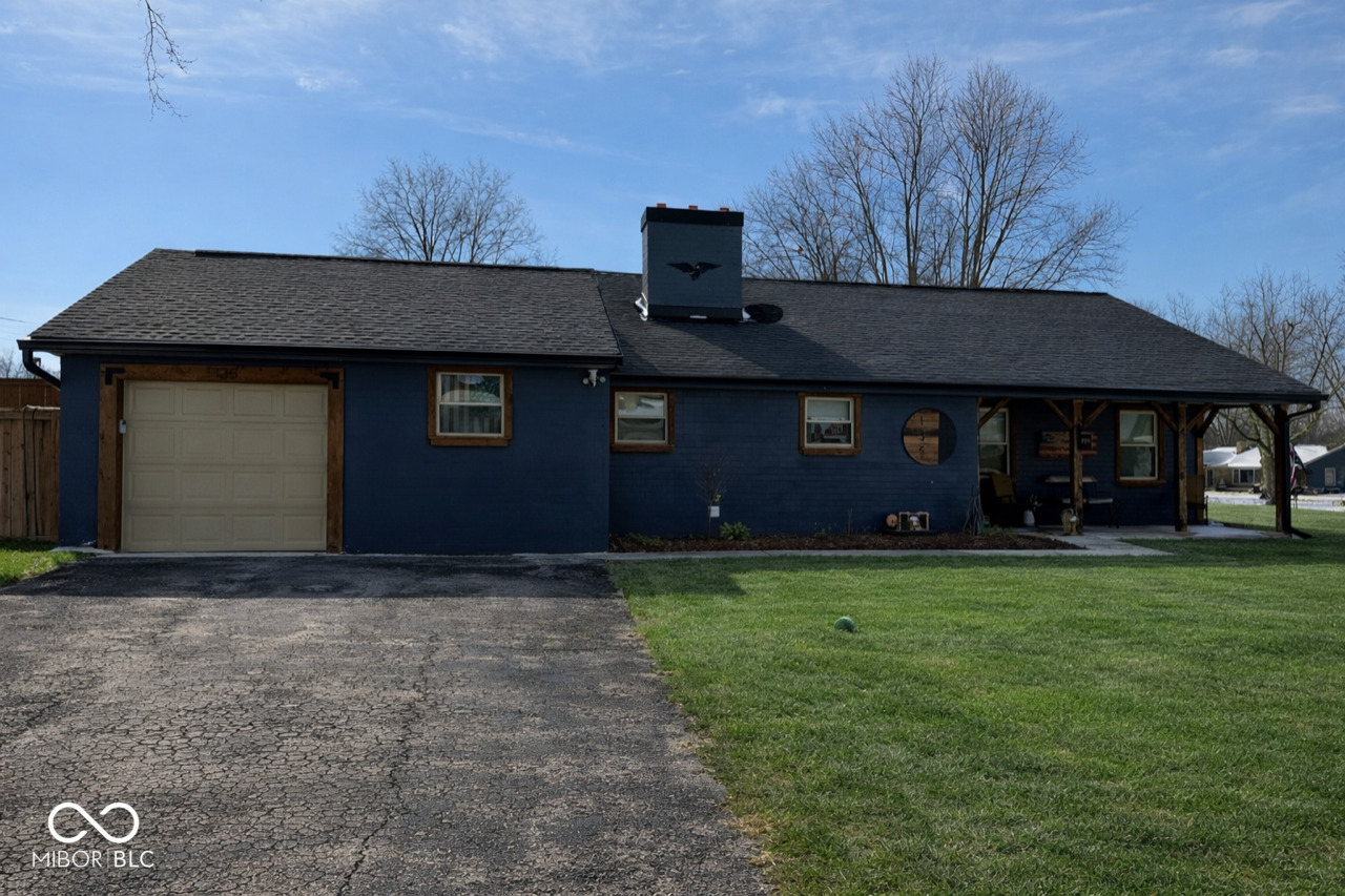 135 W Loretta Drive Indianapolis IN 46217