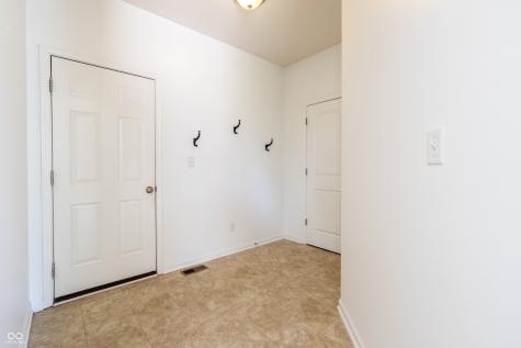 2545 Coneflower Court Columbus IN 47201