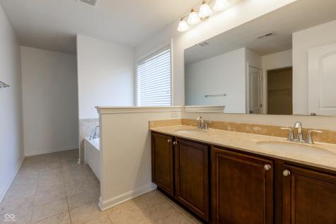 2545 Coneflower Court Columbus IN 47201
