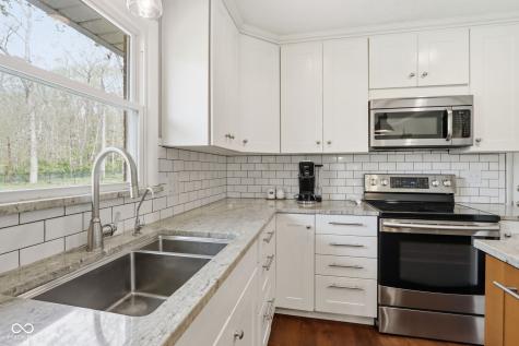 3358 Walnut Drive Brownsburg IN 46112
