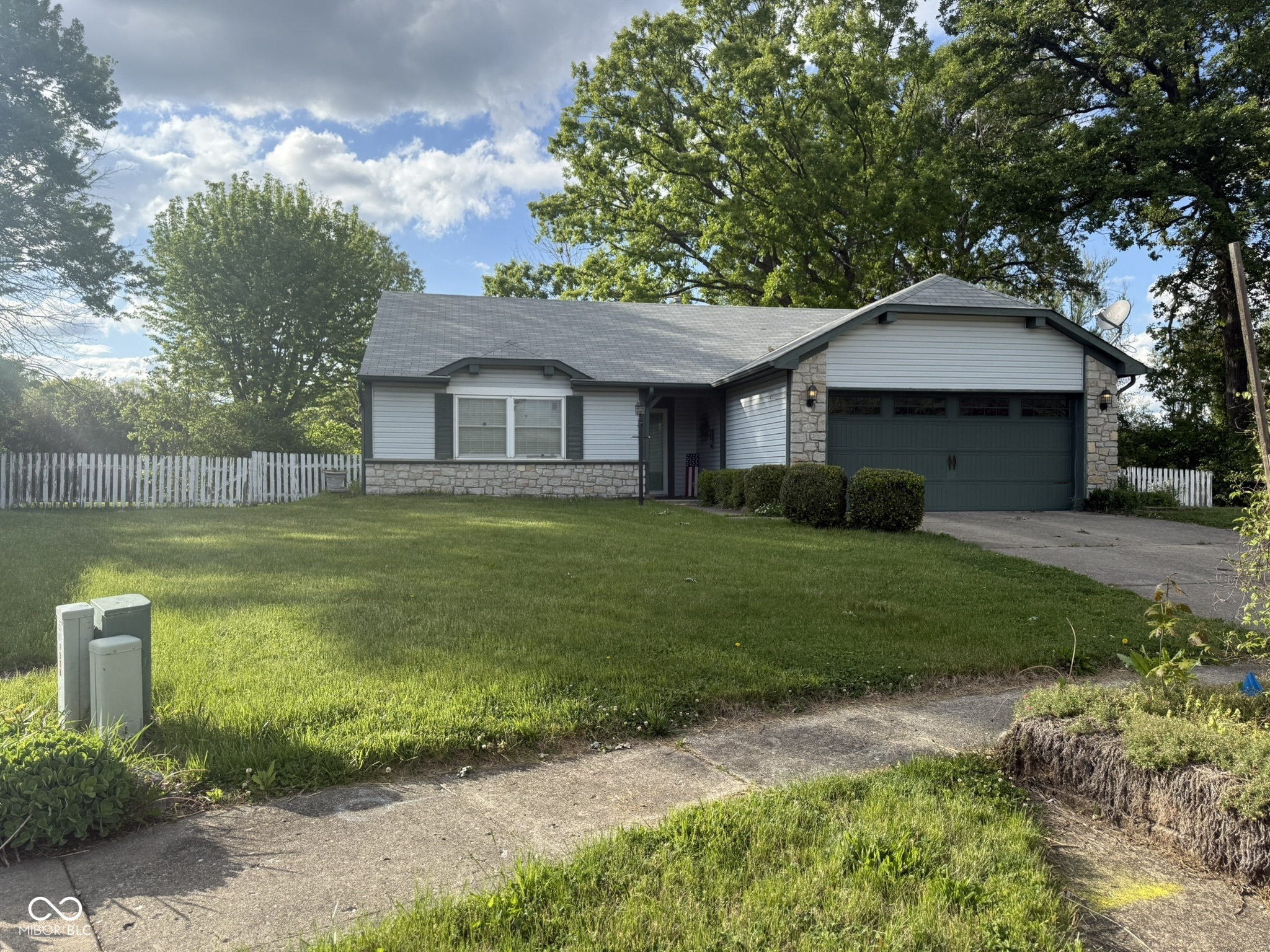 7518 Chris Anne Drive Indianapolis IN 46237