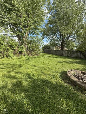7518 Chris Anne Drive Indianapolis IN 46237
