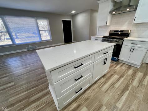 5736 Sharon Road Indianapolis IN 46228