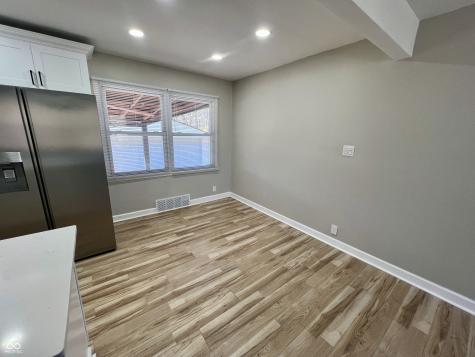 5736 Sharon Road Indianapolis IN 46228