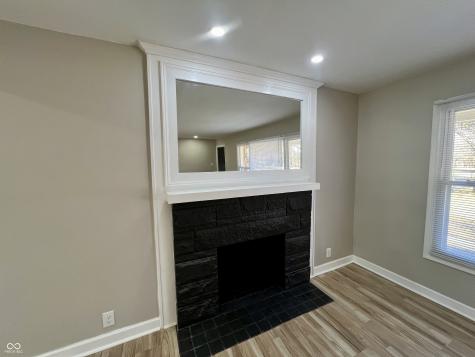 5736 Sharon Road Indianapolis IN 46228