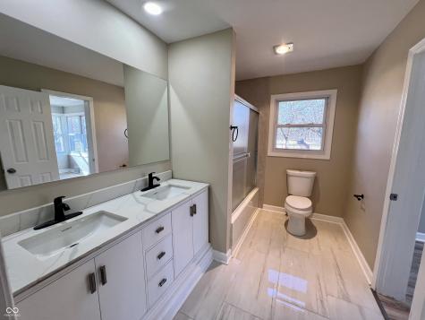 5736 Sharon Road Indianapolis IN 46228