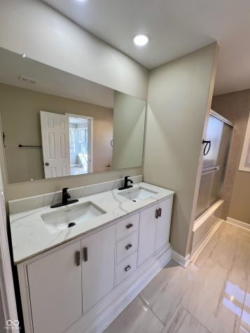 5736 Sharon Road Indianapolis IN 46228