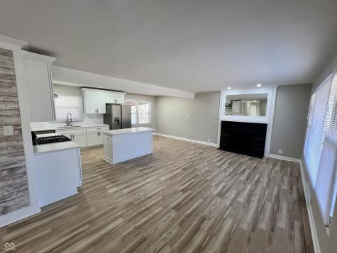 5736 Sharon Road Indianapolis IN 46228