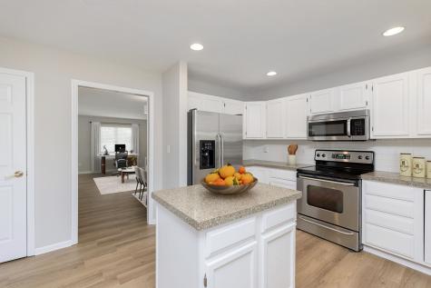 12534 Geist Cove Drive Indianapolis IN 46236