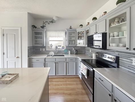 1678 Juniper Lane Greenwood IN 46143