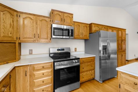 10284 S 550 W Columbus IN 47201