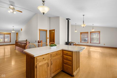 10284 S 550 W Columbus IN 47201