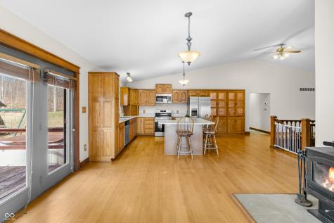 10284 S 550 W Columbus IN 47201