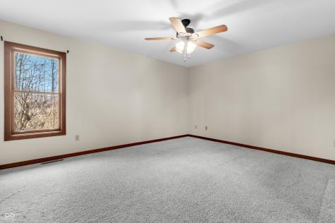 10284 S 550 W Columbus IN 47201