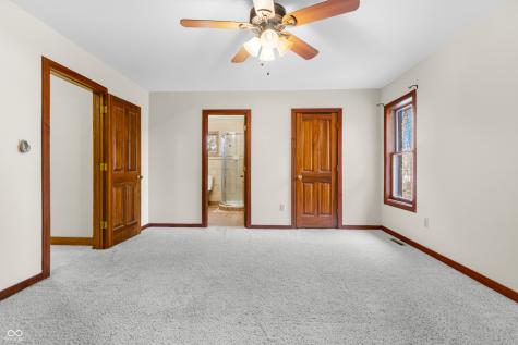 10284 S 550 W Columbus IN 47201