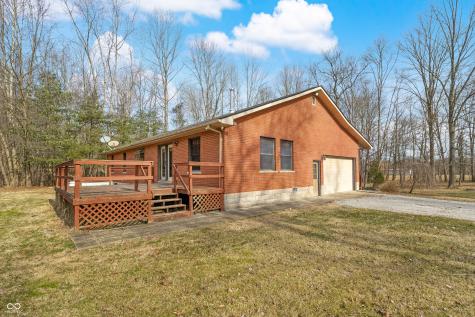 10284 S 550 W Columbus IN 47201