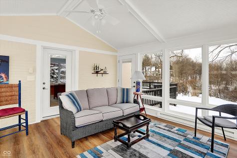 656 Spring Hills Drive Zionsville IN 46077