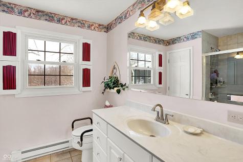 656 Spring Hills Drive Zionsville IN 46077