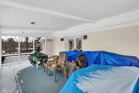 656 Spring Hills Drive Zionsville IN 46077