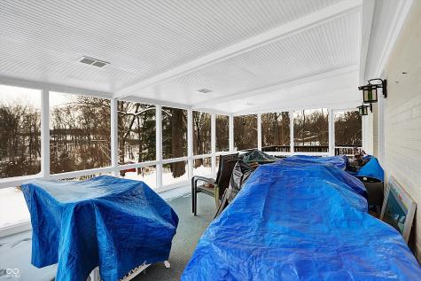656 Spring Hills Drive Zionsville IN 46077