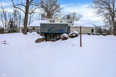 656 Spring Hills Drive Zionsville IN 46077