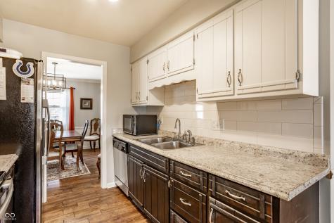 7835 Scarborough Boulevard South Drive Indianapolis IN 46256