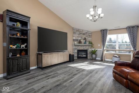 1511 Amberwoods Court Indianapolis IN 46239