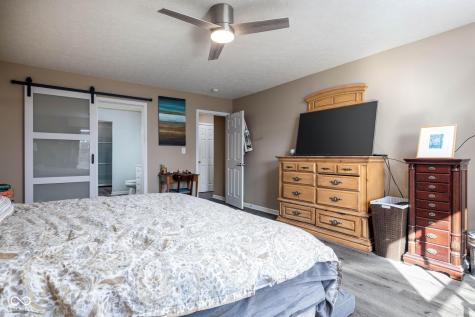 1511 Amberwoods Court Indianapolis IN 46239