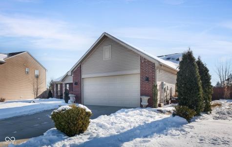 1511 Amberwoods Court Indianapolis IN 46239