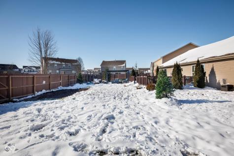 1511 Amberwoods Court Indianapolis IN 46239