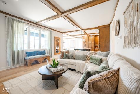 14565 Bedford Falls Drive Carmel IN 46032