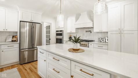 3750 Briarwood Drive Indianapolis IN 46240