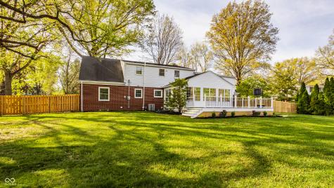 3750 Briarwood Drive Indianapolis IN 46240