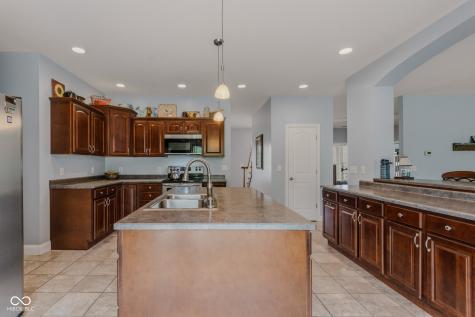 3839 Meadowbrook Drive Seymour IN 47274