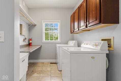 3839 Meadowbrook Drive Seymour IN 47274