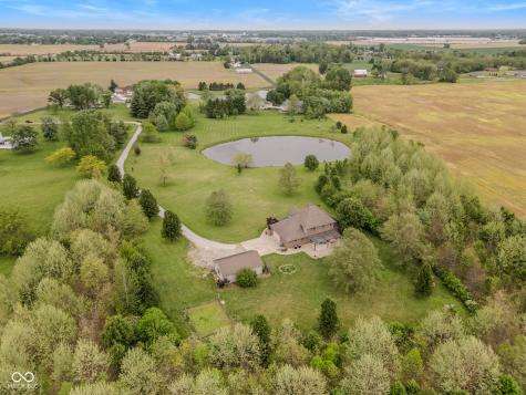 3839 Meadowbrook Drive Seymour IN 47274