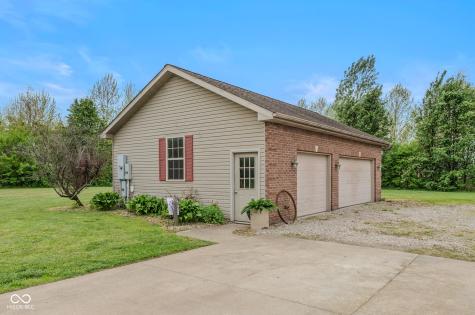 3839 Meadowbrook Drive Seymour IN 47274