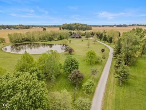 3839 Meadowbrook Drive Seymour IN 47274