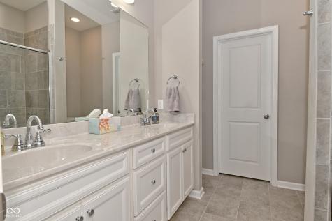 1493 Hideaway Circle Brownsburg IN 46112
