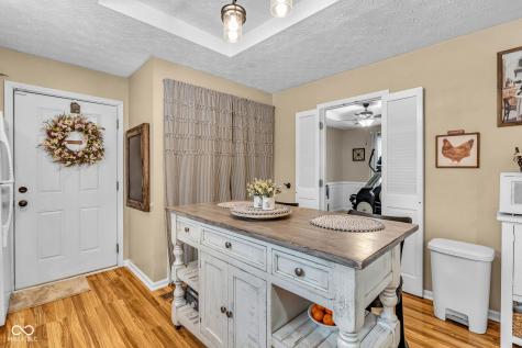 10345 Whispering Winds Street Indianapolis IN 46234