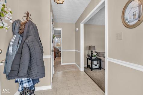 10345 Whispering Winds Street Indianapolis IN 46234