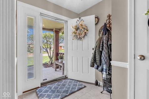 10345 Whispering Winds Street Indianapolis IN 46234